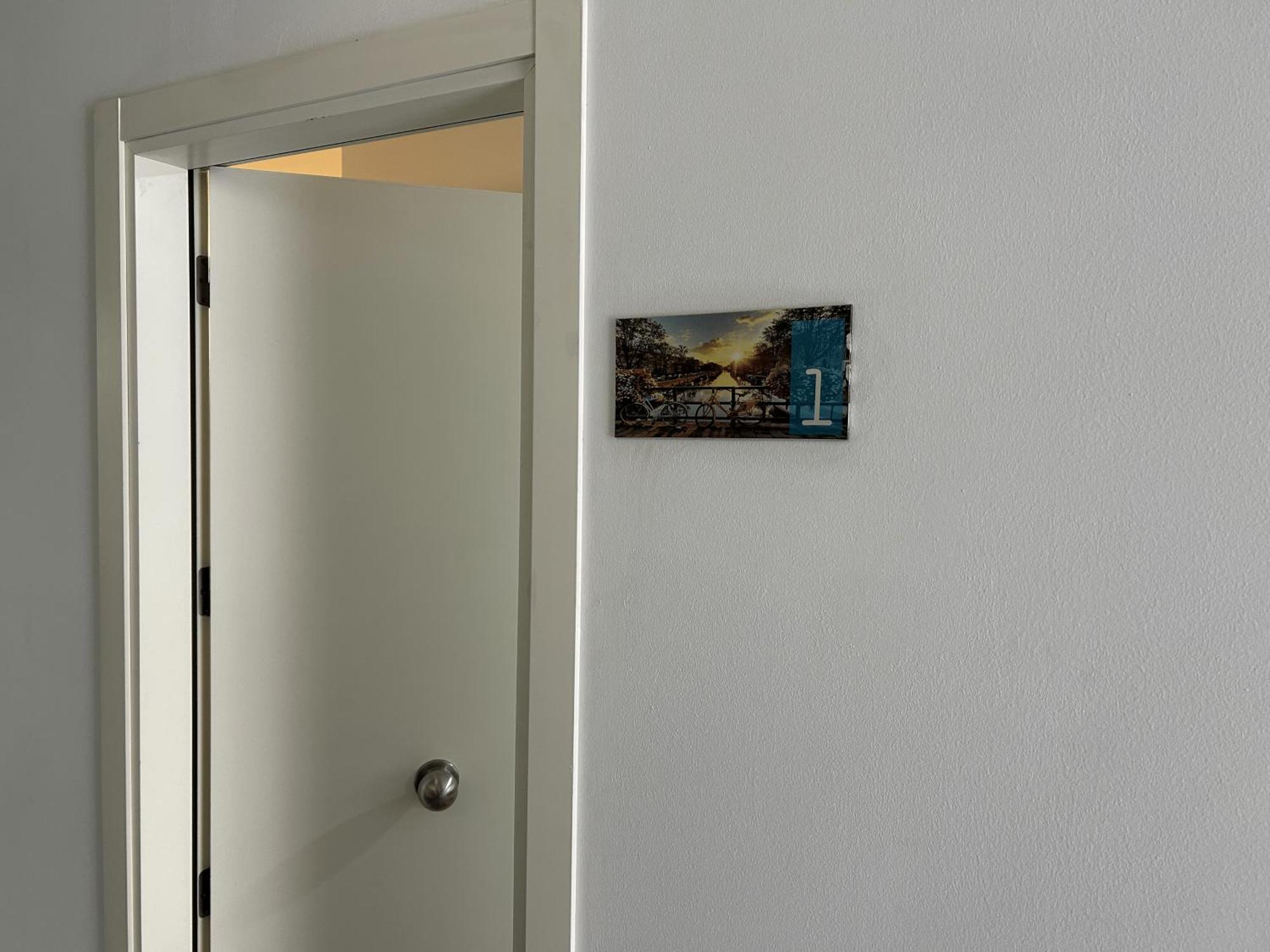 Apartahotel Baldiri サン・ボイ・ダ・リュブラガート エクステリア 写真